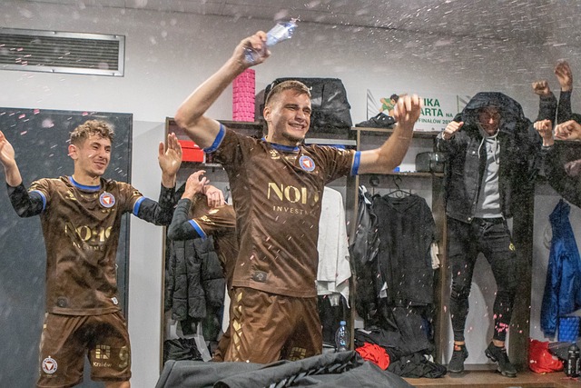 裁撤机构 裁撤机构